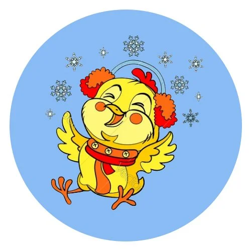 Цветной вариант раскраски цыпленок радуется снегу