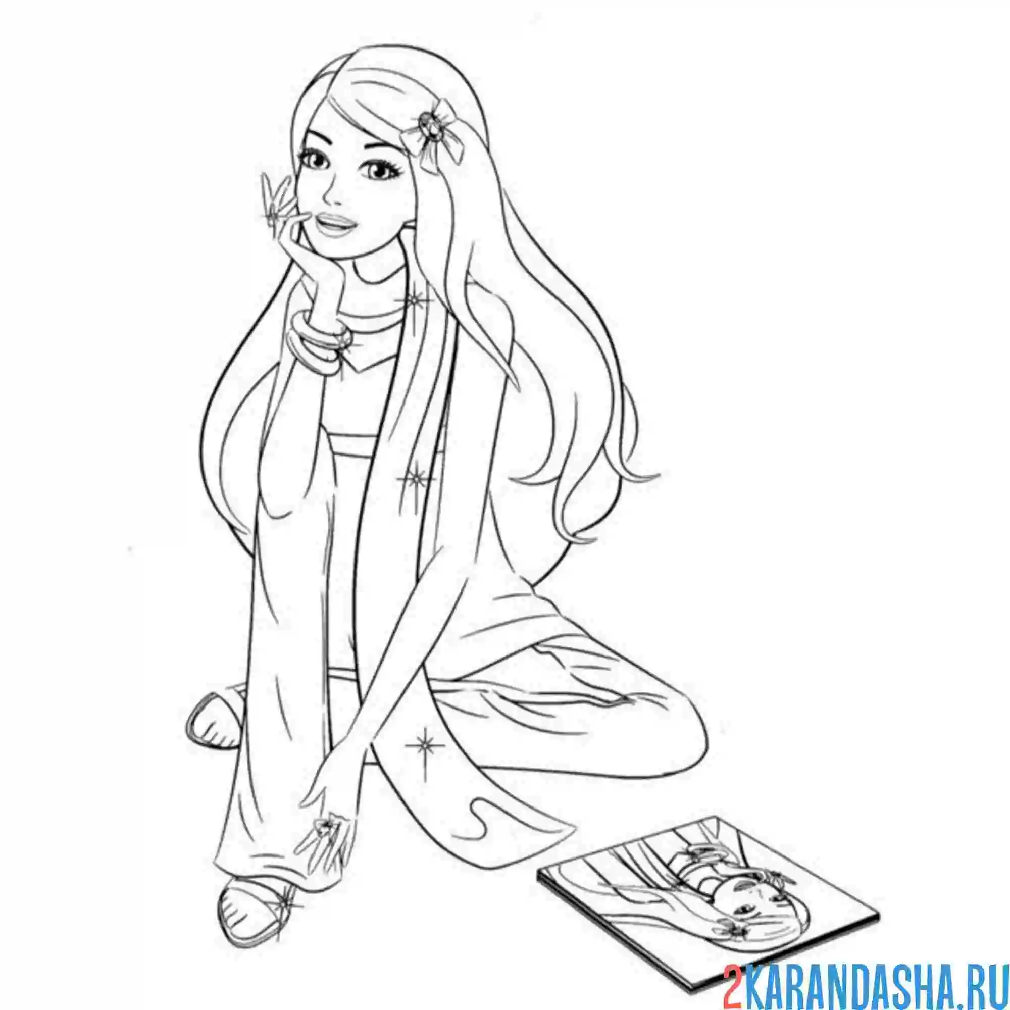 Раскраска барби смотрит свое фото